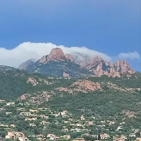 Vue Et Estérel Au Petit Paradis-terrasse 16 M2-cap Estérel-saint Raphaël *