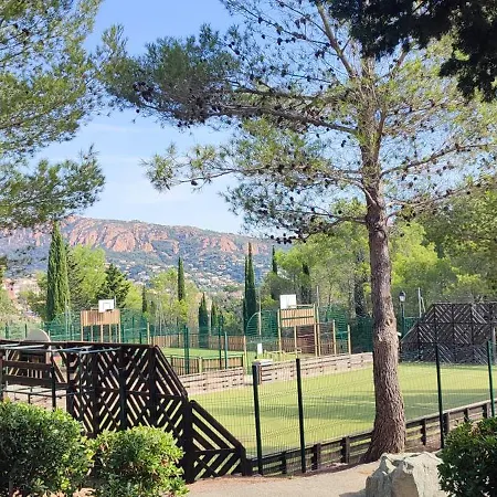 Au Petit Paradis A Cap Esterel Avec Grande Terrasse Vue 아파트 *