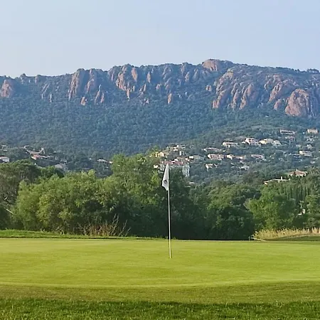Au Petit Paradis A Cap Esterel Avec Grande Terrasse Vue דירה